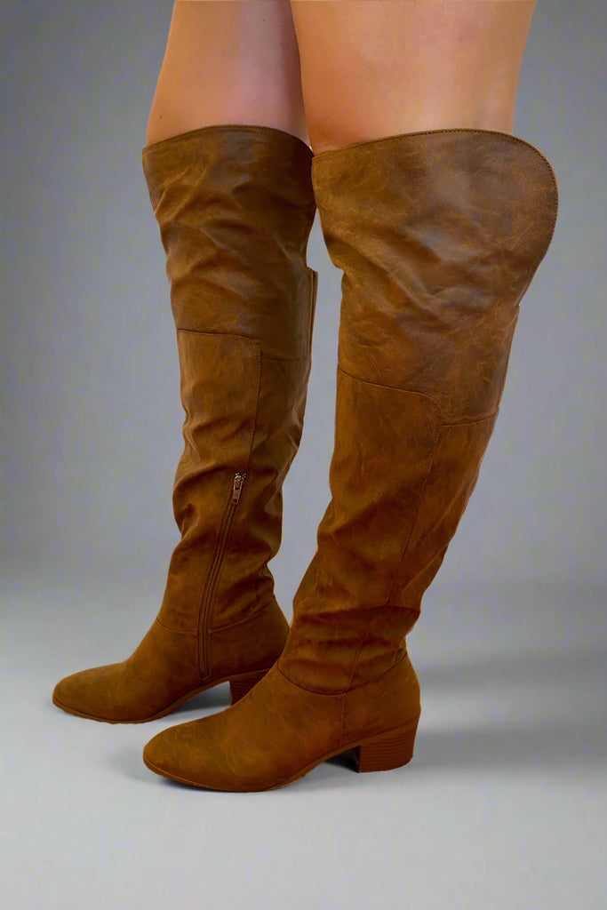 Stylische und stützende orthopädische Sommerstiefel