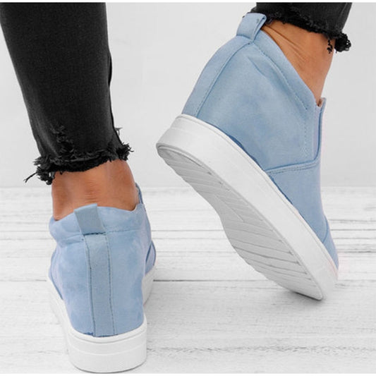 Stylische und stützende orthopädische Sommerstiefel