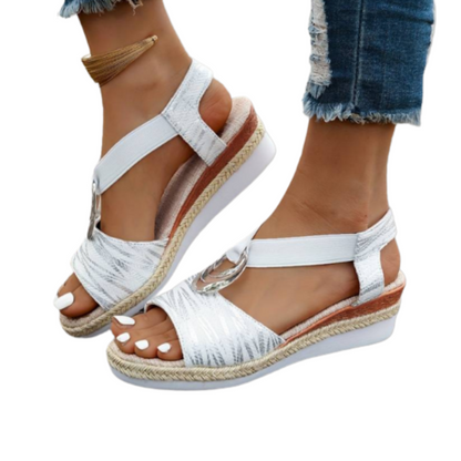 Unterstützende orthopädische Wintersandalen