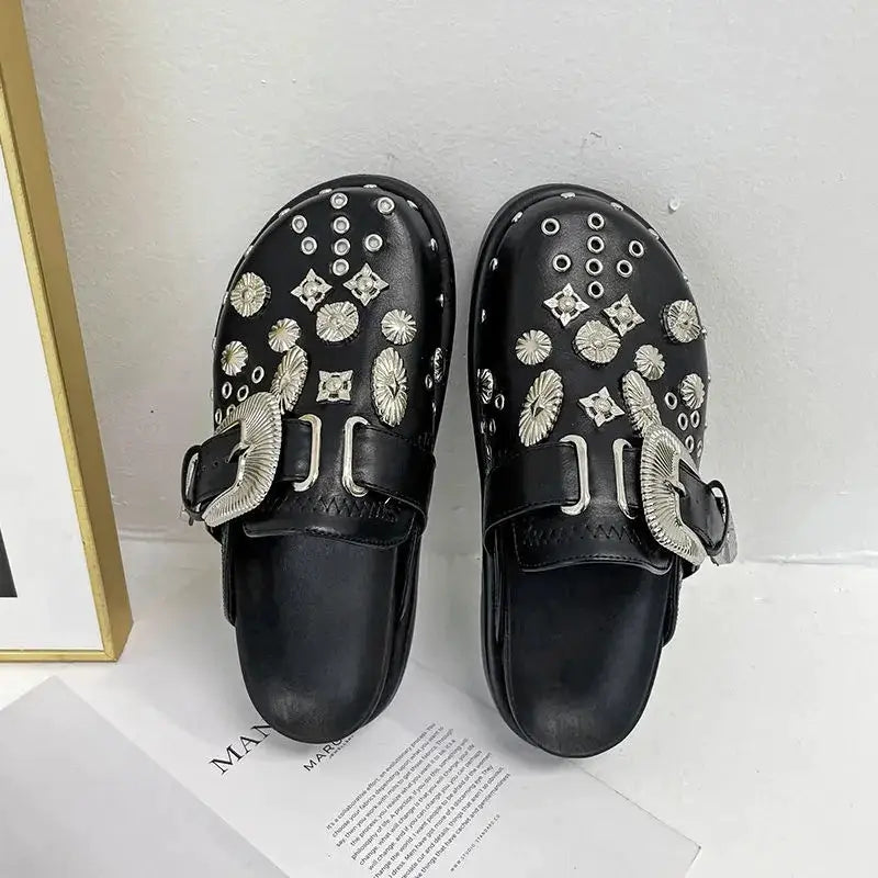 Strapazierfähige orthopädische Wintersandalen