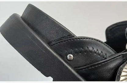 Strapazierfähige orthopädische Wintersandalen