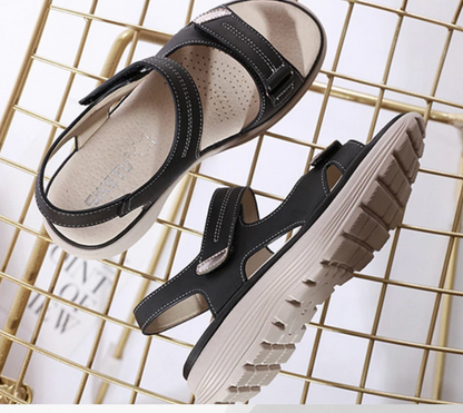 Strapazierfähige orthopädische Wintersandalen