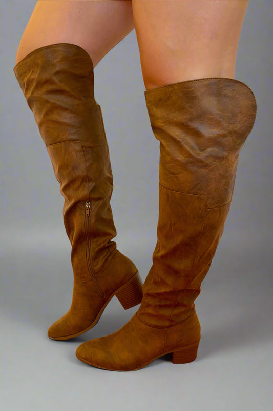 Stylische und stützende orthopädische Sommerstiefel