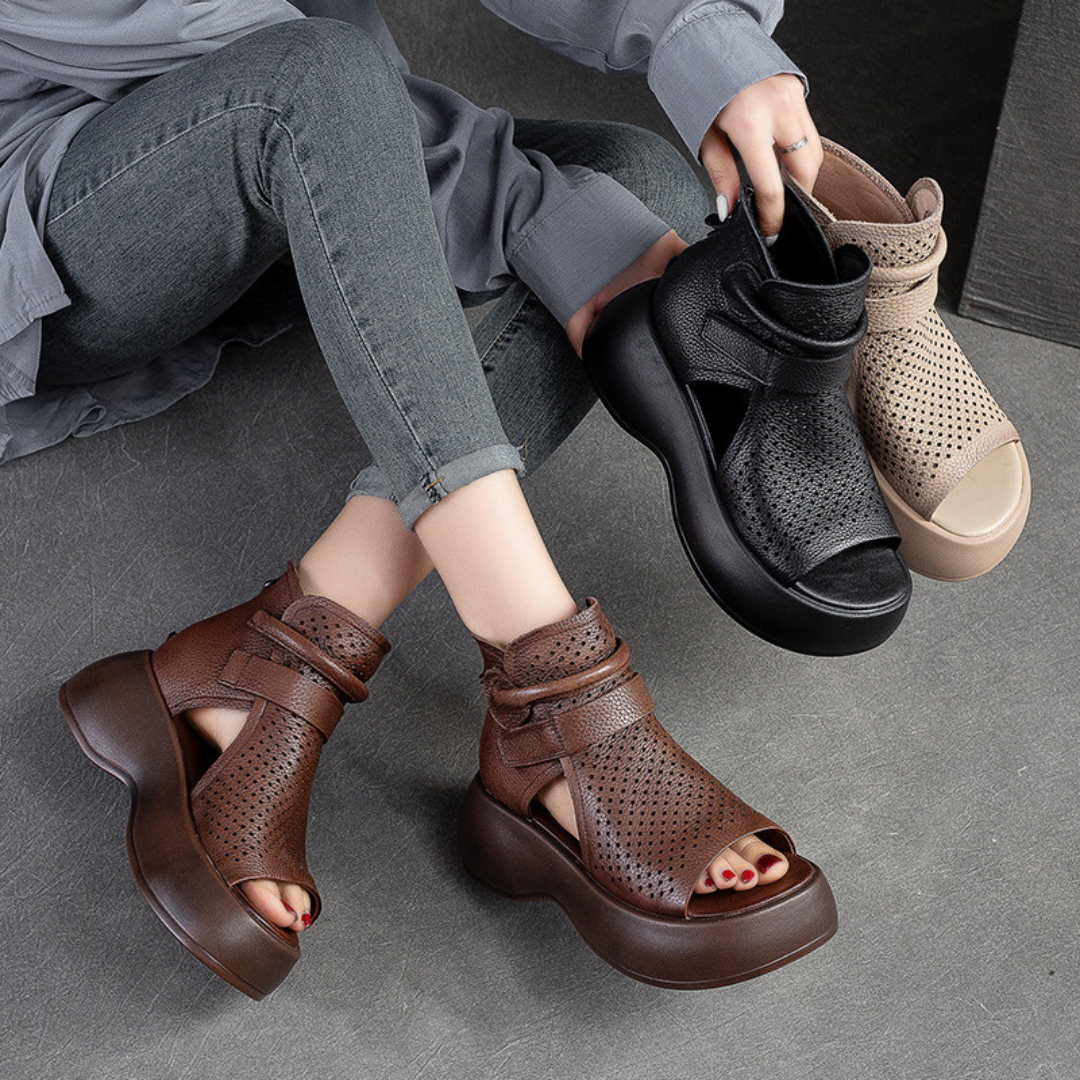 Zeitlose und stützende orthopädische Wintersandalen