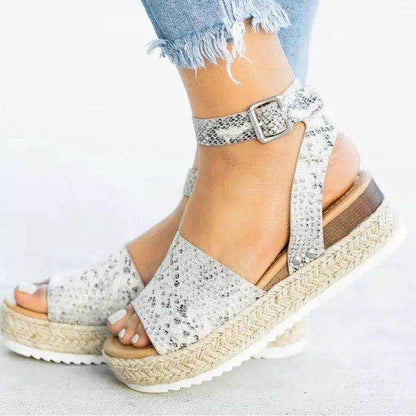 Stützende und modische orthopädische Wintersandalen