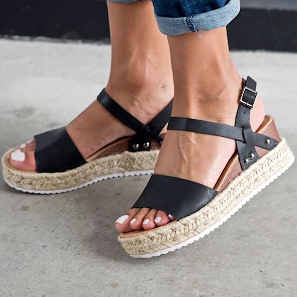 Stützende und modische orthopädische Wintersandalen