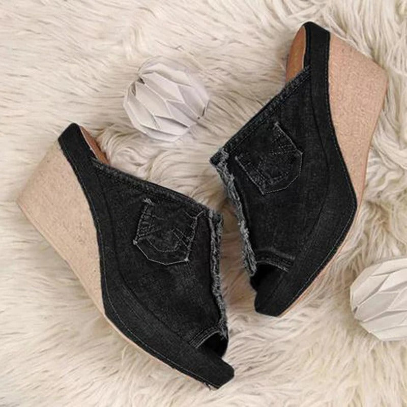 Bequeme und modische orthopädische Wintersandalen
