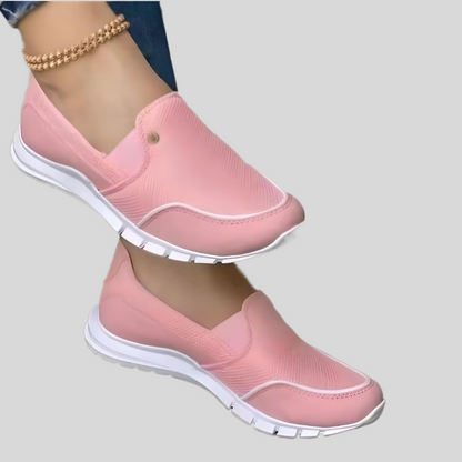 Elegante und detailreiche stützende Winterschuhe