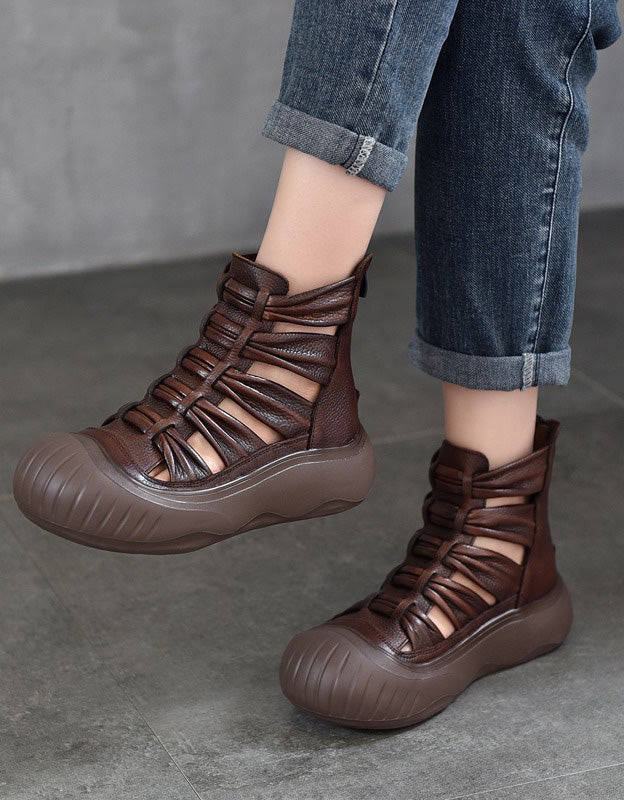 Modische und stützende orthopädische Wintersandalen