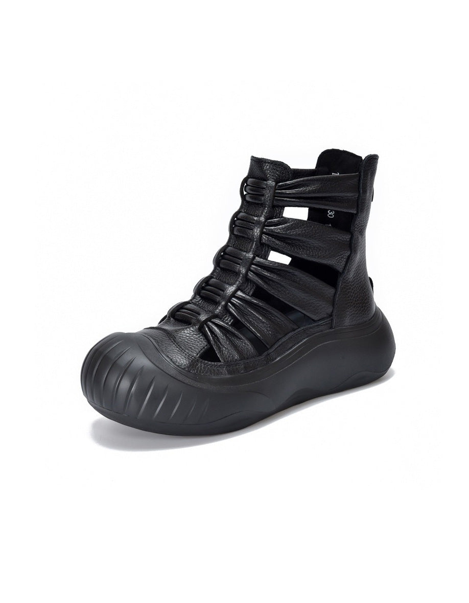 Modische und stützende orthopädische Wintersandalen