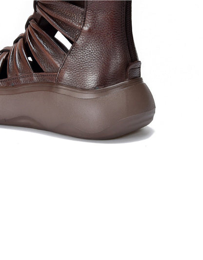 Modische und stützende orthopädische Wintersandalen