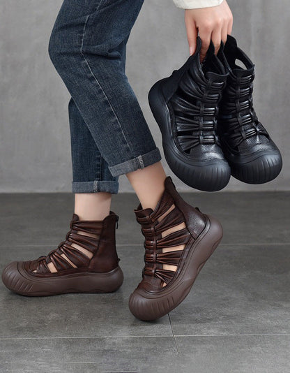 Modische und stützende orthopädische Wintersandalen