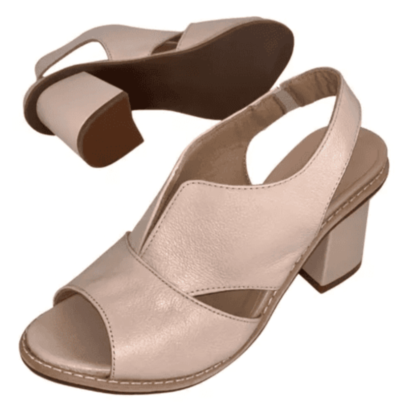 Moderne und stützende orthopädische Wintersandalen