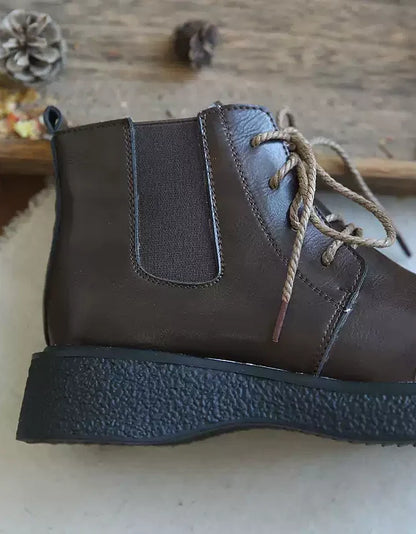 Elegante und detailreiche stützende Winterstiefel