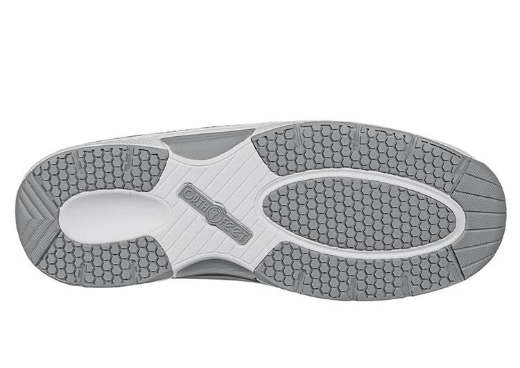 Stützende und modische orthopädische Winterschuhe