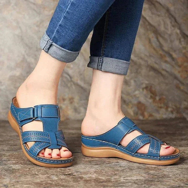 Entspannte und stützende orthopädische Wintersandalen
