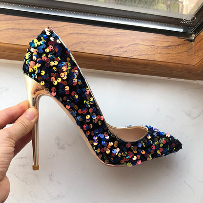 Moderne und stützende orthopädische Sommer Heels