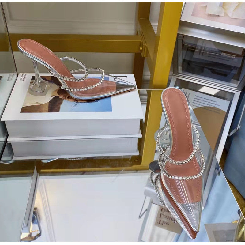 Schlanke und stützende orthopädische Sommerschuhe