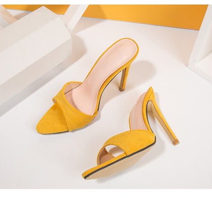 Bequeme und stylische orthopädische Sommer Heels