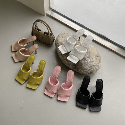 Stützende und modische orthopädische Sommer-Heels