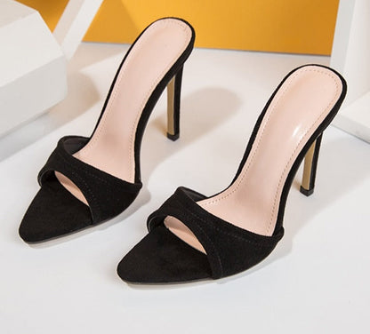 Bequeme und stylische orthopädische Sommer Heels