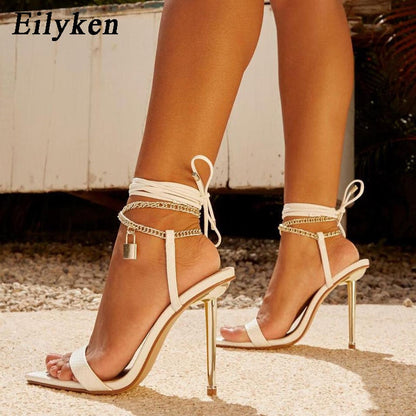 Bequeme und vielseitige orthopädische Sommersandalen