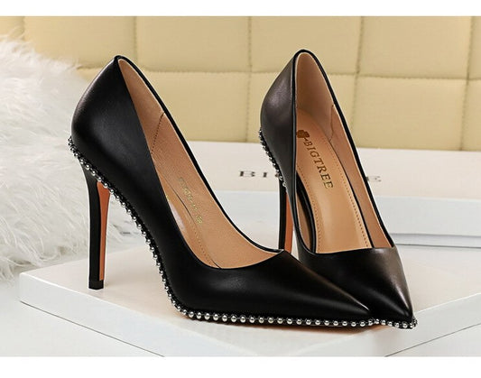 Maßgeschneiderte und bequeme orthopädische Sommer Heels