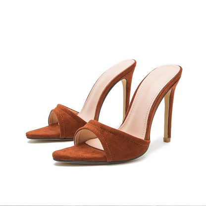 Bequeme und stylische orthopädische Sommer Heels