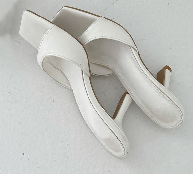 Bequeme und vielseitige orthopädische Sommerschuhe
