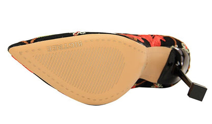 Unterstützende leichte orthopädische Sommerschuhe