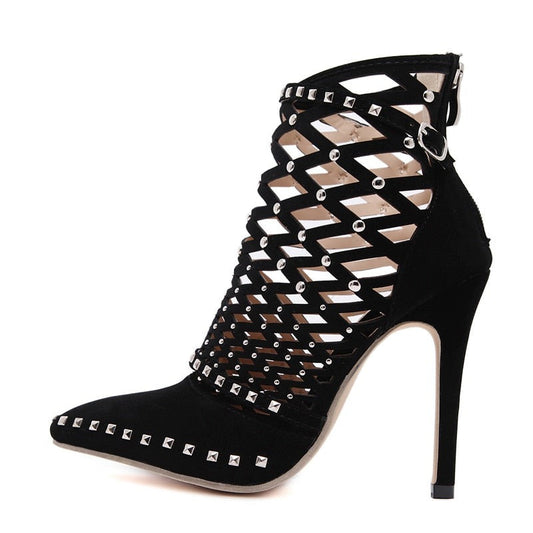 Bequeme und modische orthopädische Sommersandalen
