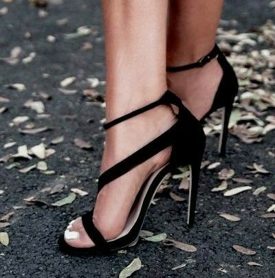 Stützende und trendige orthopädische Sommer Heels