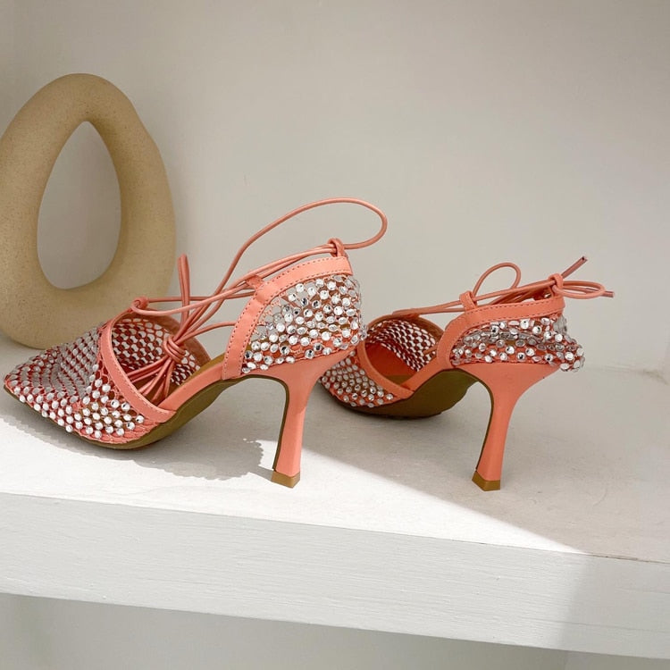 Bequeme und modische orthopädische Sommerschuhe