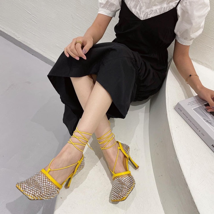 Bequeme und modische orthopädische Sommerschuhe