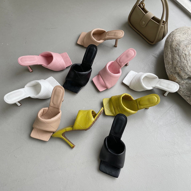 Stützende und modische orthopädische Sommer-Heels