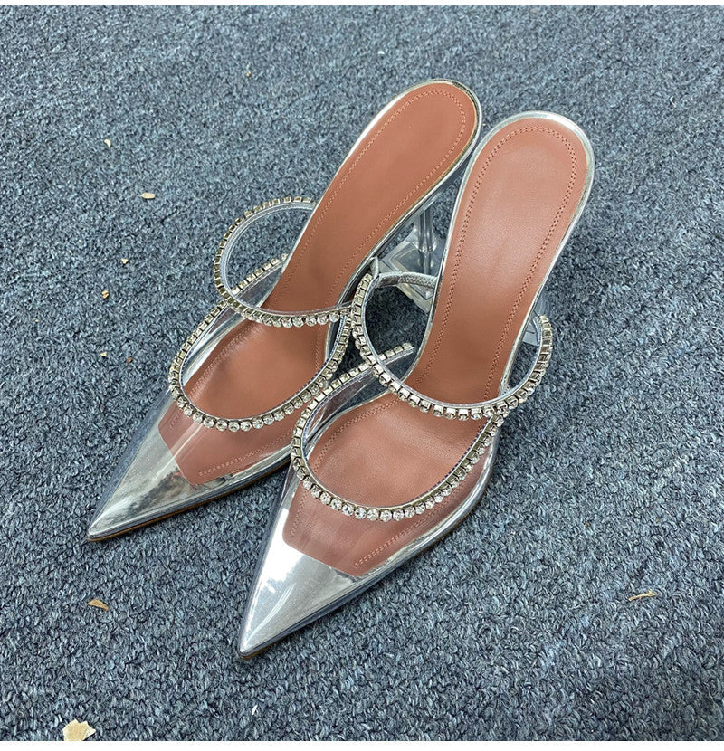 Schlanke und stützende orthopädische Sommerschuhe