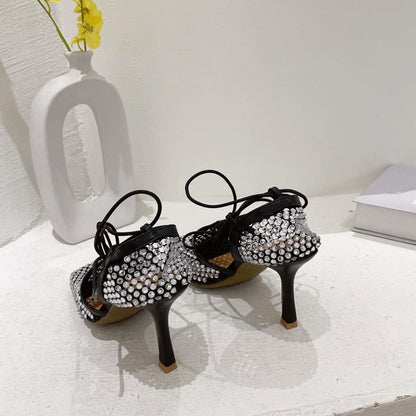 Bequeme und modische orthopädische Sommerschuhe
