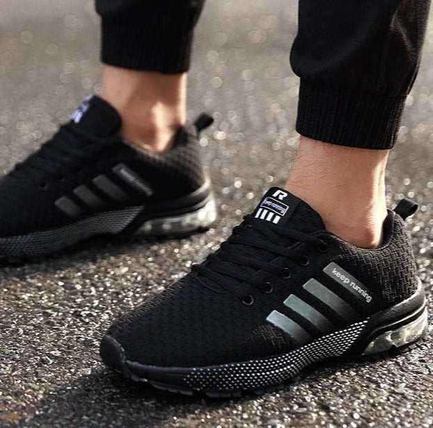 Moderne und stützende orthopädische Winterschuhe