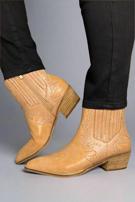 Unterstützende leichte orthopädische Sommerschuhe