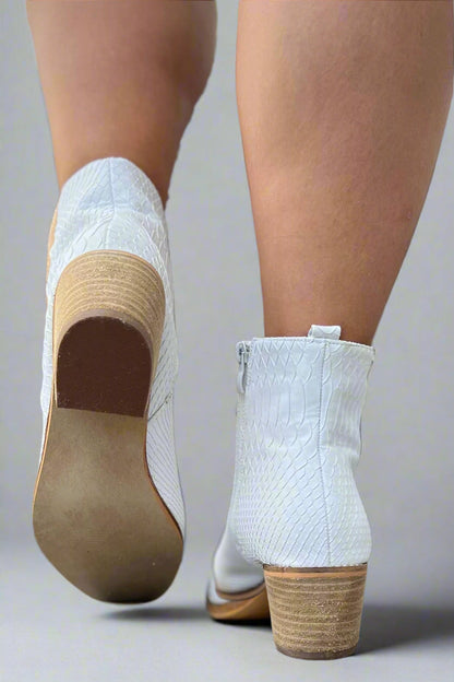 Unterstützende leichte orthopädische Sommerschuhe