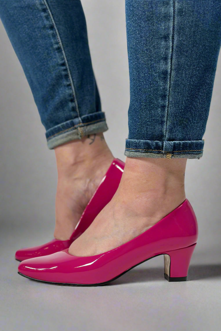 Bequeme und stylische orthopädische Sommer Heels