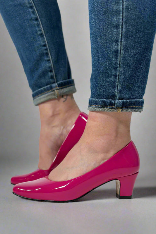 Bequeme und stylische orthopädische Sommer Heels