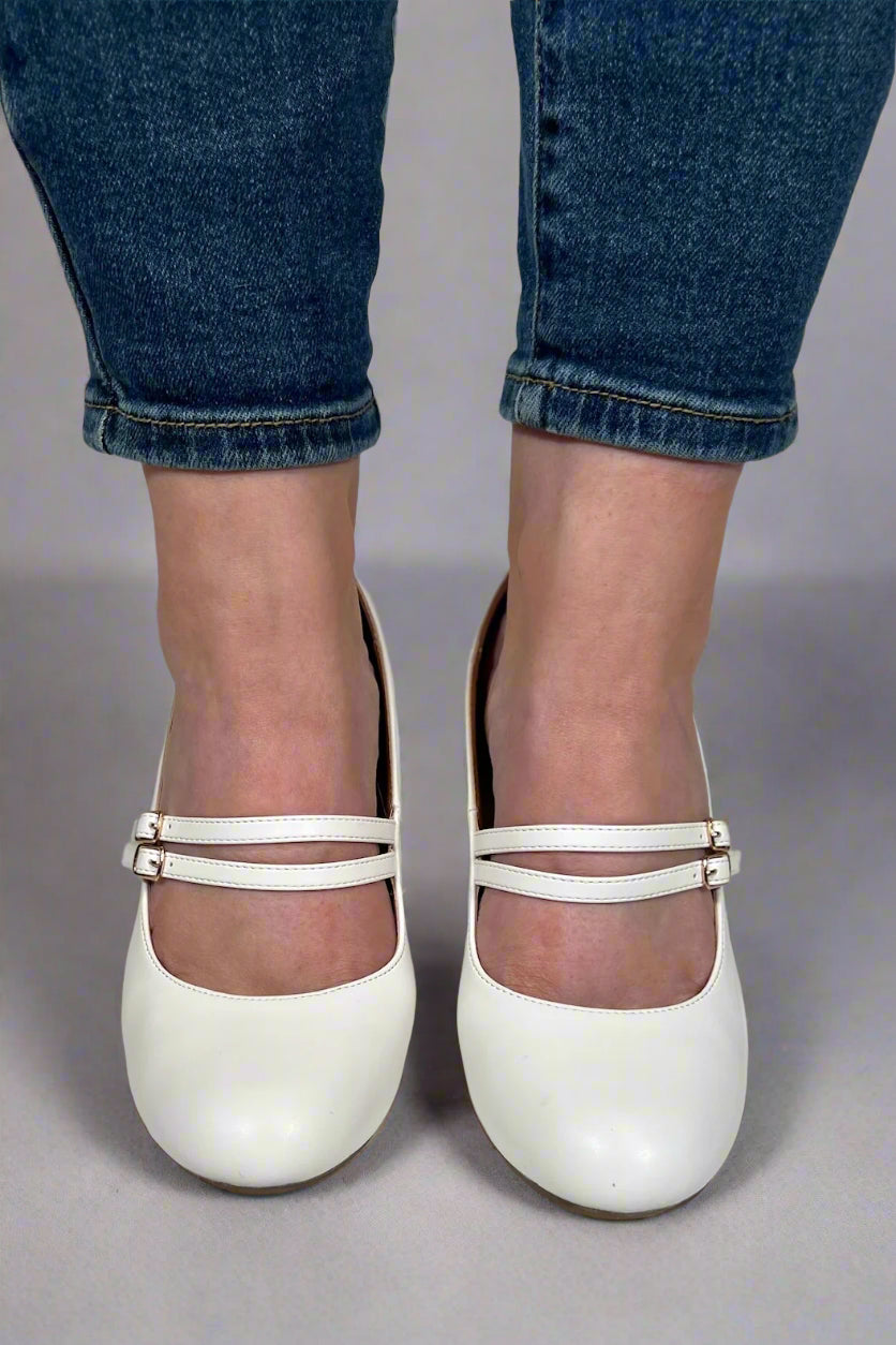 Stylische und stützende orthopädische Sommer Heels
