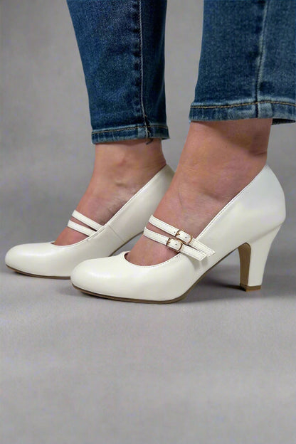 Stylische und stützende orthopädische Sommer Heels