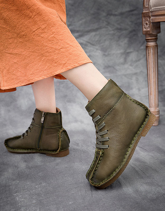 Stützende und modische orthopädische Winterstiefel