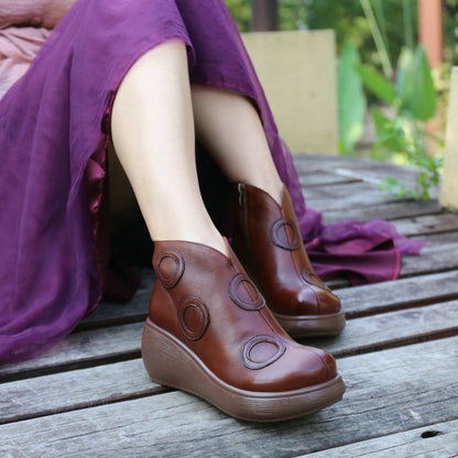Stützende und vielseitige orthopädische Winterschuhe