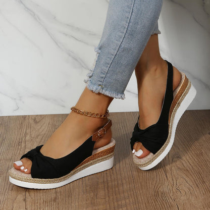 Stylische und stützende orthopädische Wintersandalen