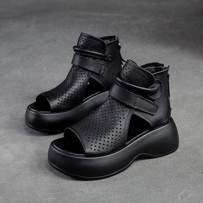Zeitlose und stützende orthopädische Wintersandalen