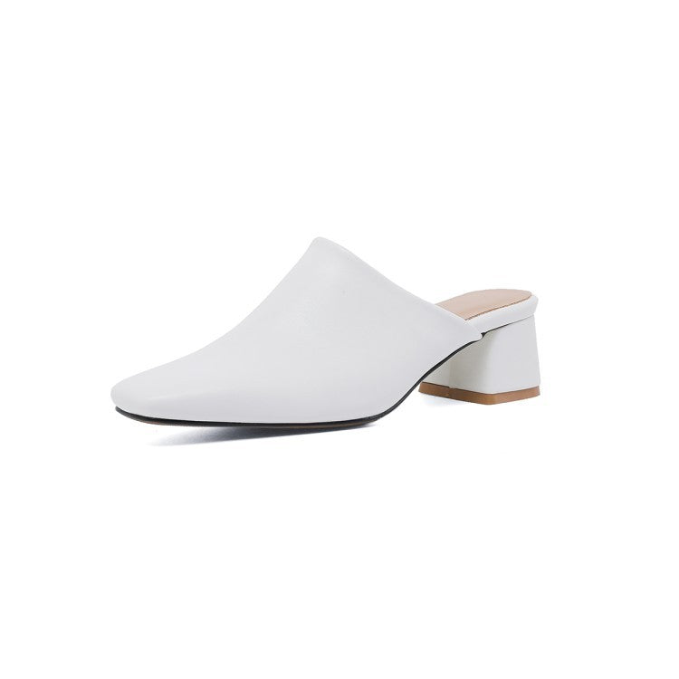 Modische und stützende orthopädische Sommersandalen