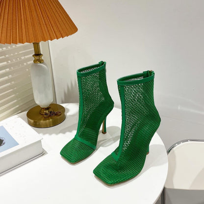Maßgeschneiderte und bequeme orthopädische Sommerschuhe